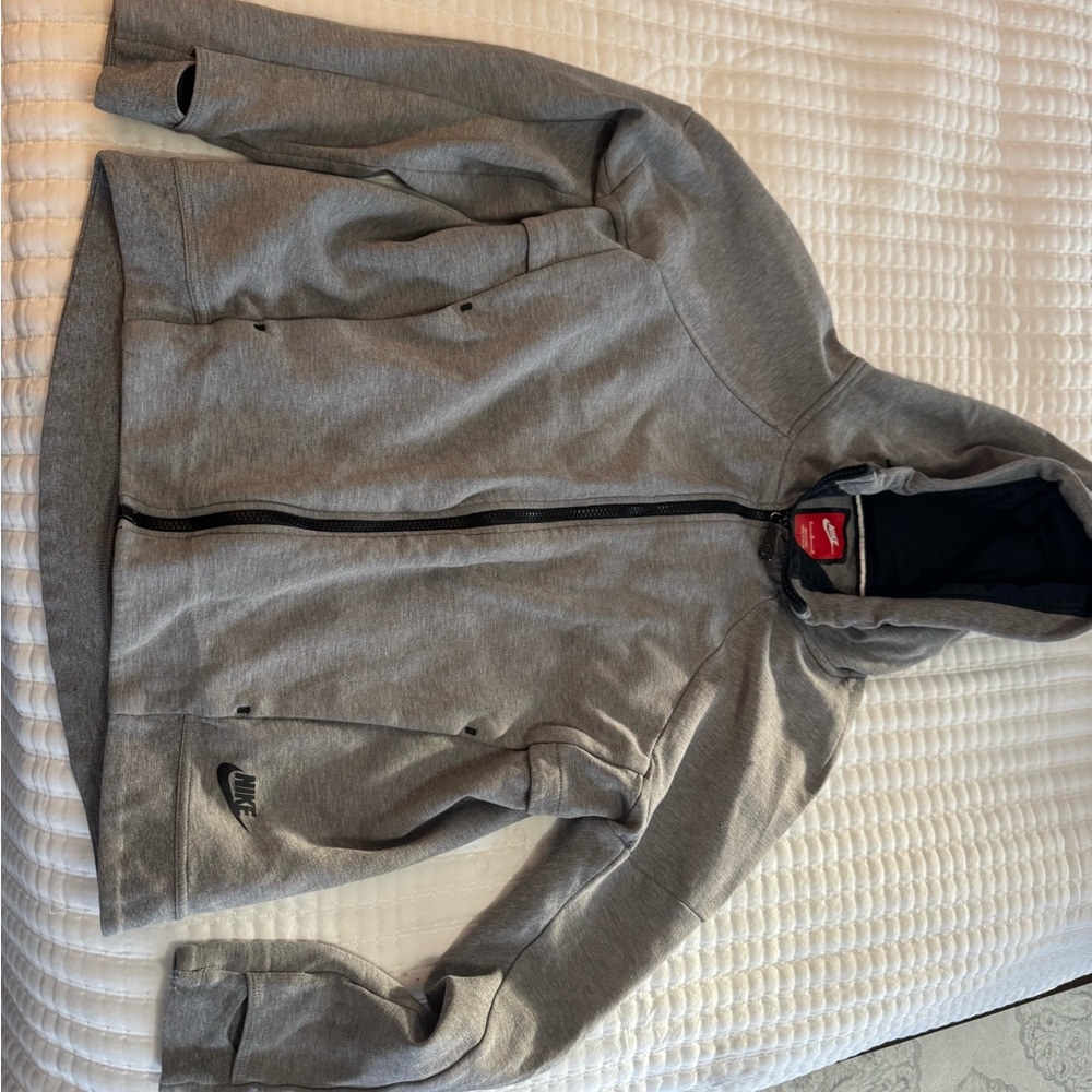 Nike Heather Gray Full-Zip Hoodie